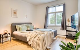 Homy I Stylisches Retroapartment Netflix & Wlan